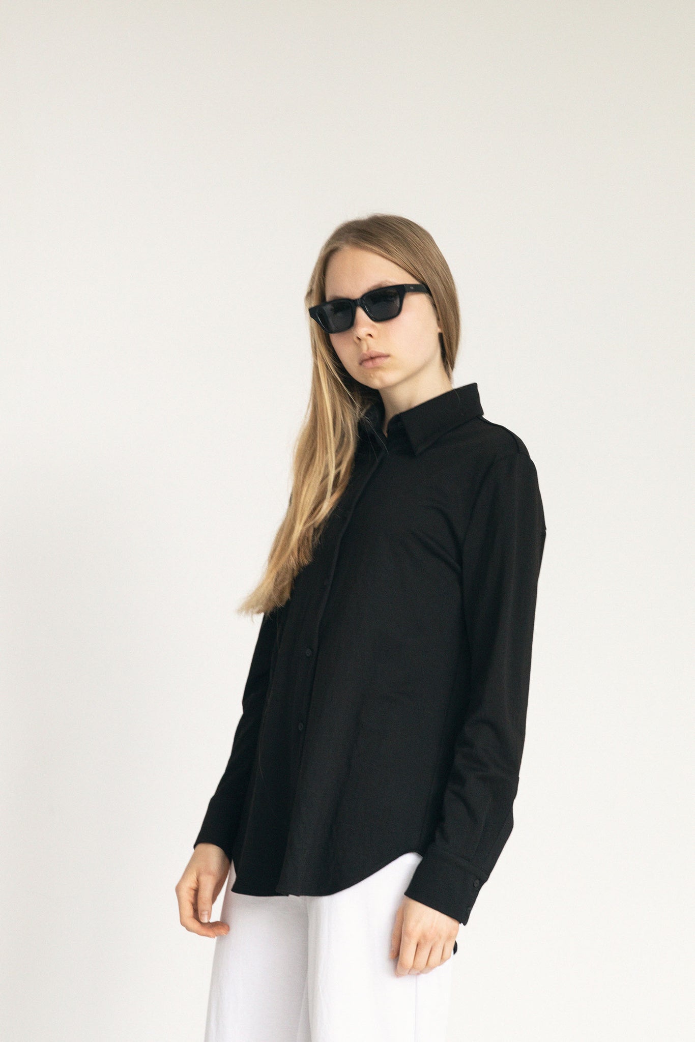 L.902 - PIQUE LARGE SHIRT - BLACK