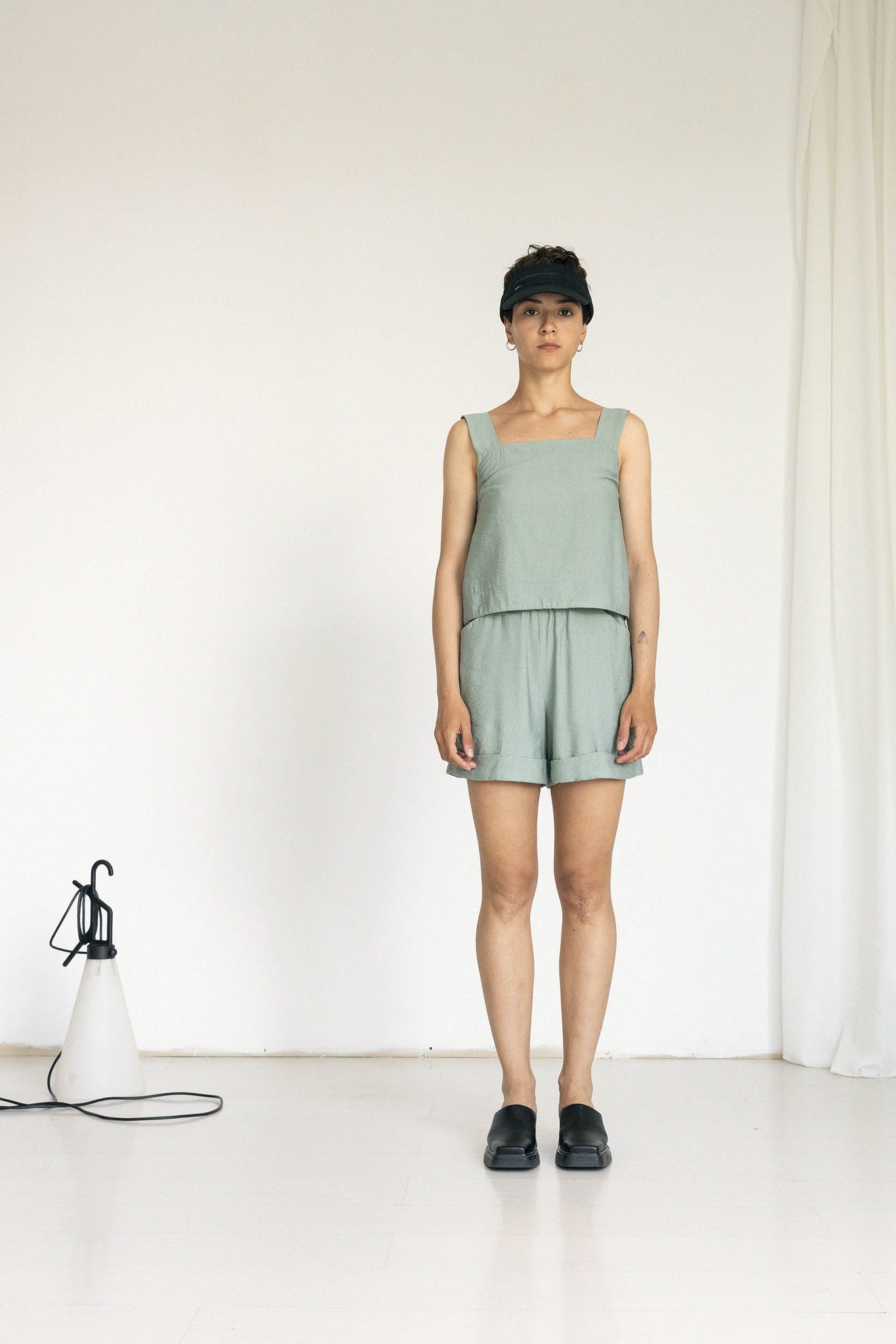 L.981 - SQUARE TOP - GREEN