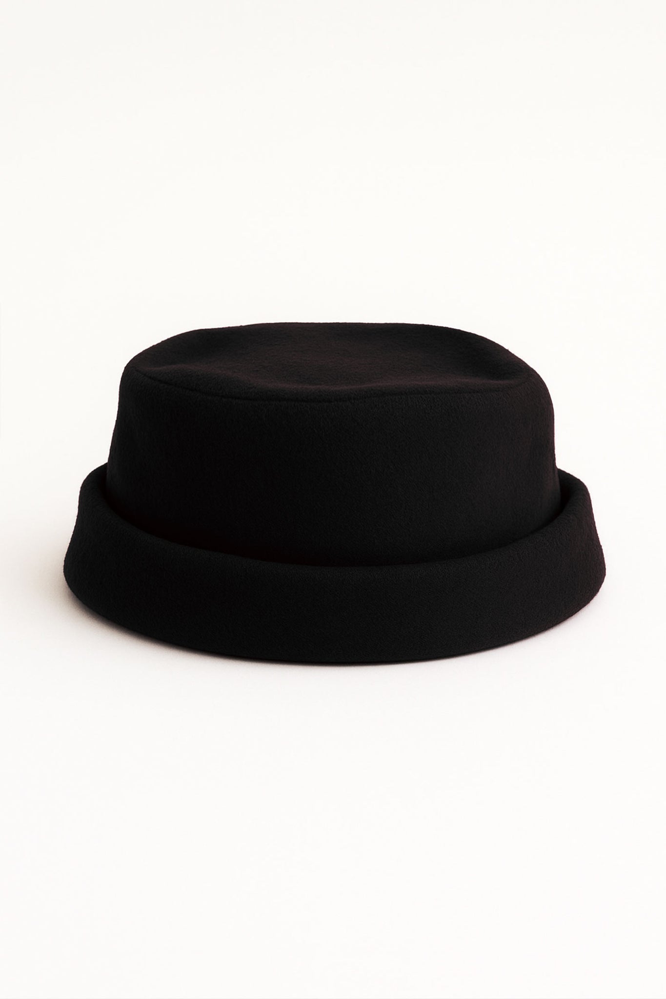 A.14096 - COLD HAT - BLACK