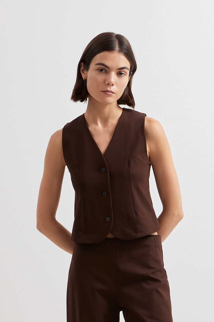 L.1232 - STRETCH VEST - Choco