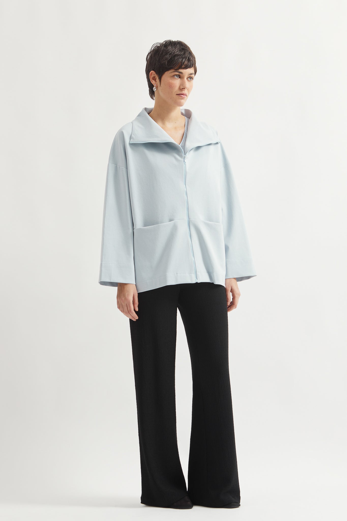 L.13012 - STRETCH MINIMAL JACKET - Baby Blue