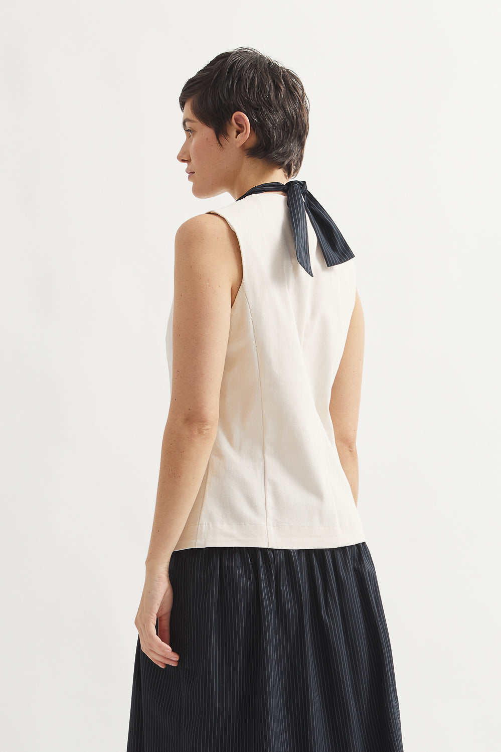 L.13045 - WORK VEST - Ecru