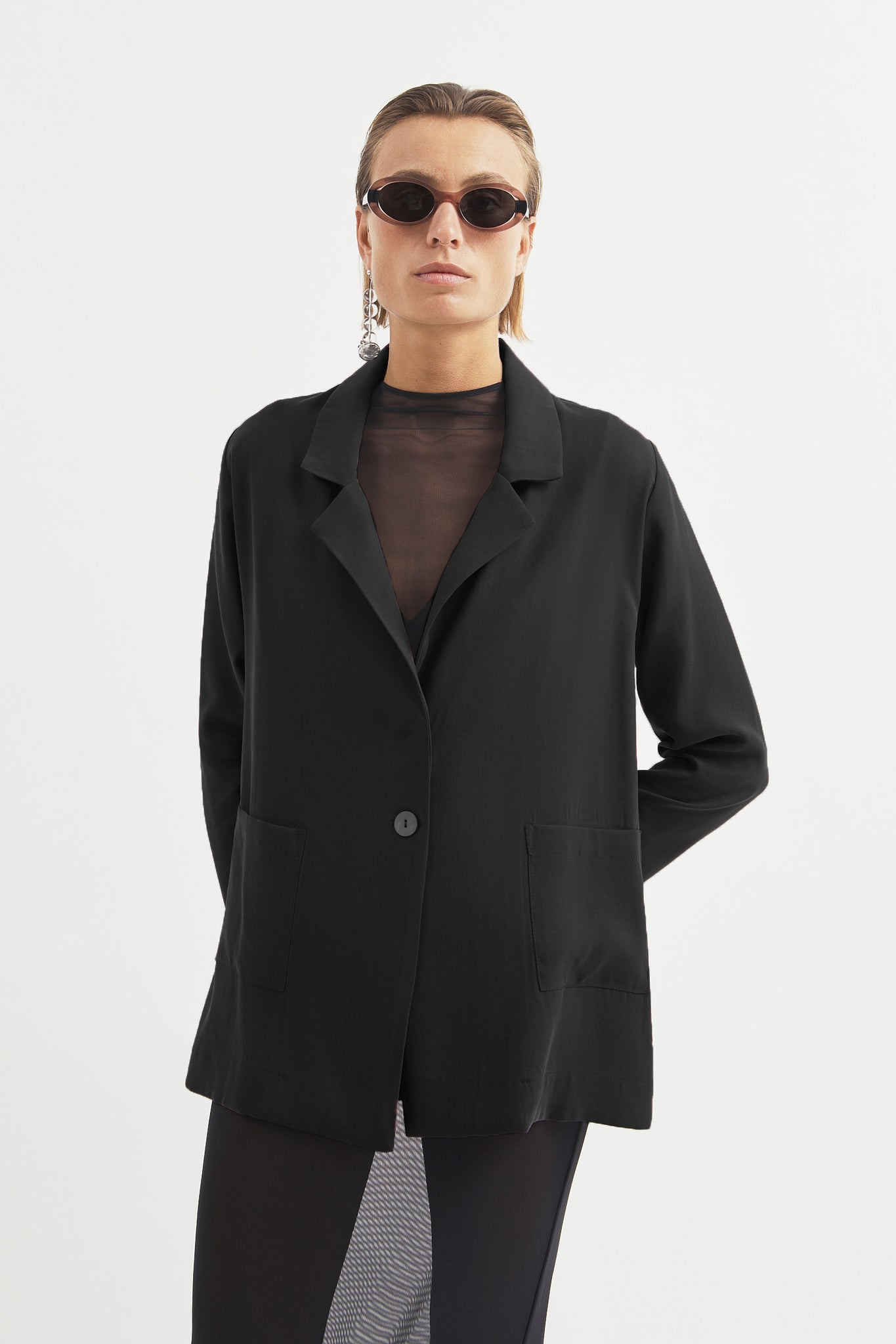 L.14023 - MATT BLAZER - Black
