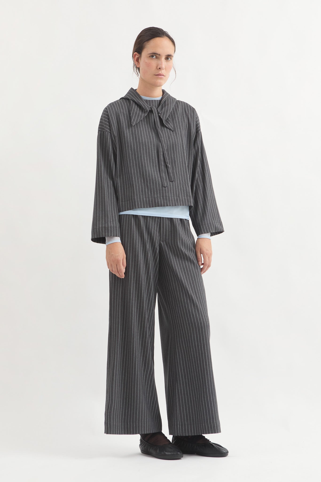 L.14052 - PINSTRIPE TOP - Grey Stripe