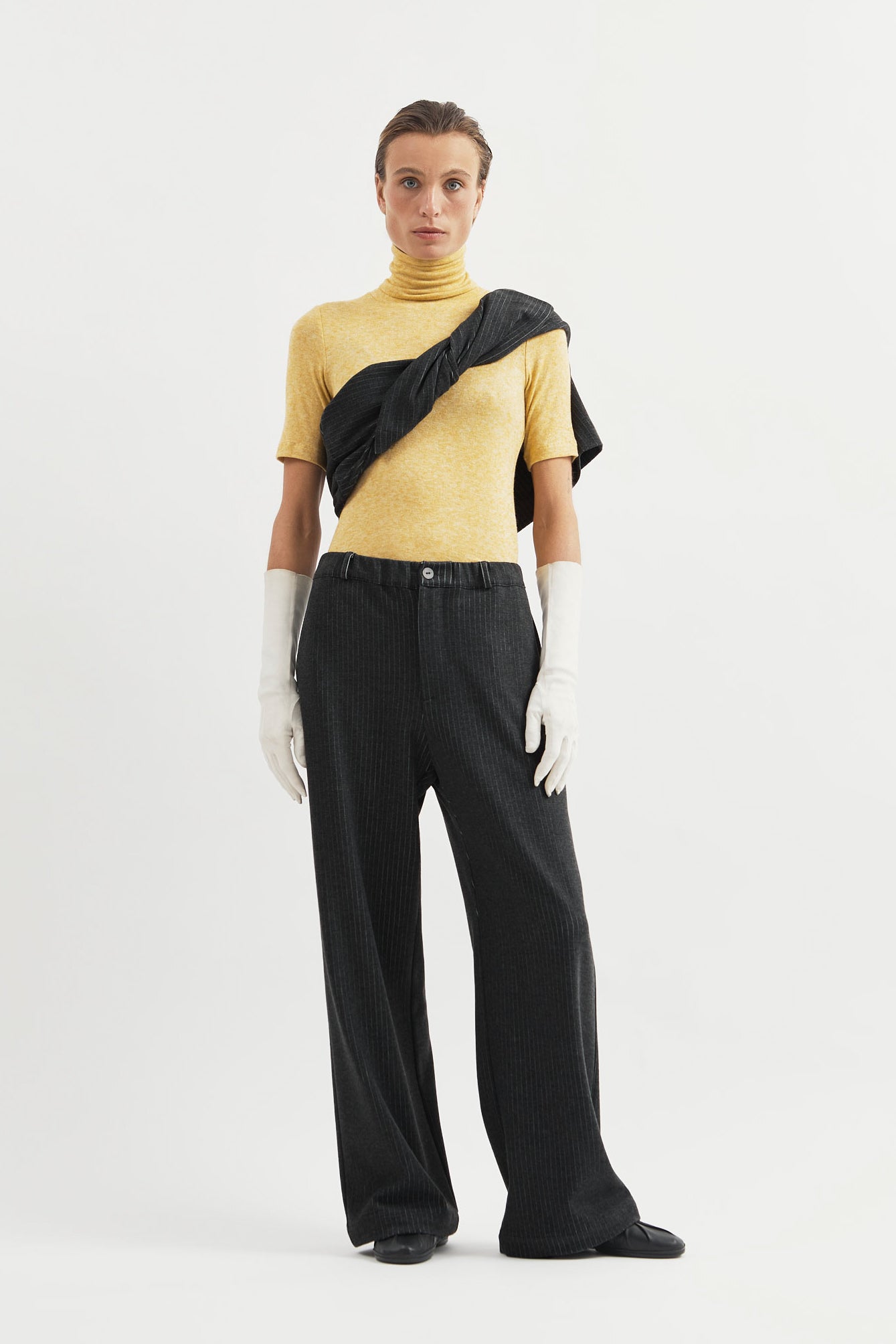 L.14073 - TOMMY PLEAT PANT - Black Stripe