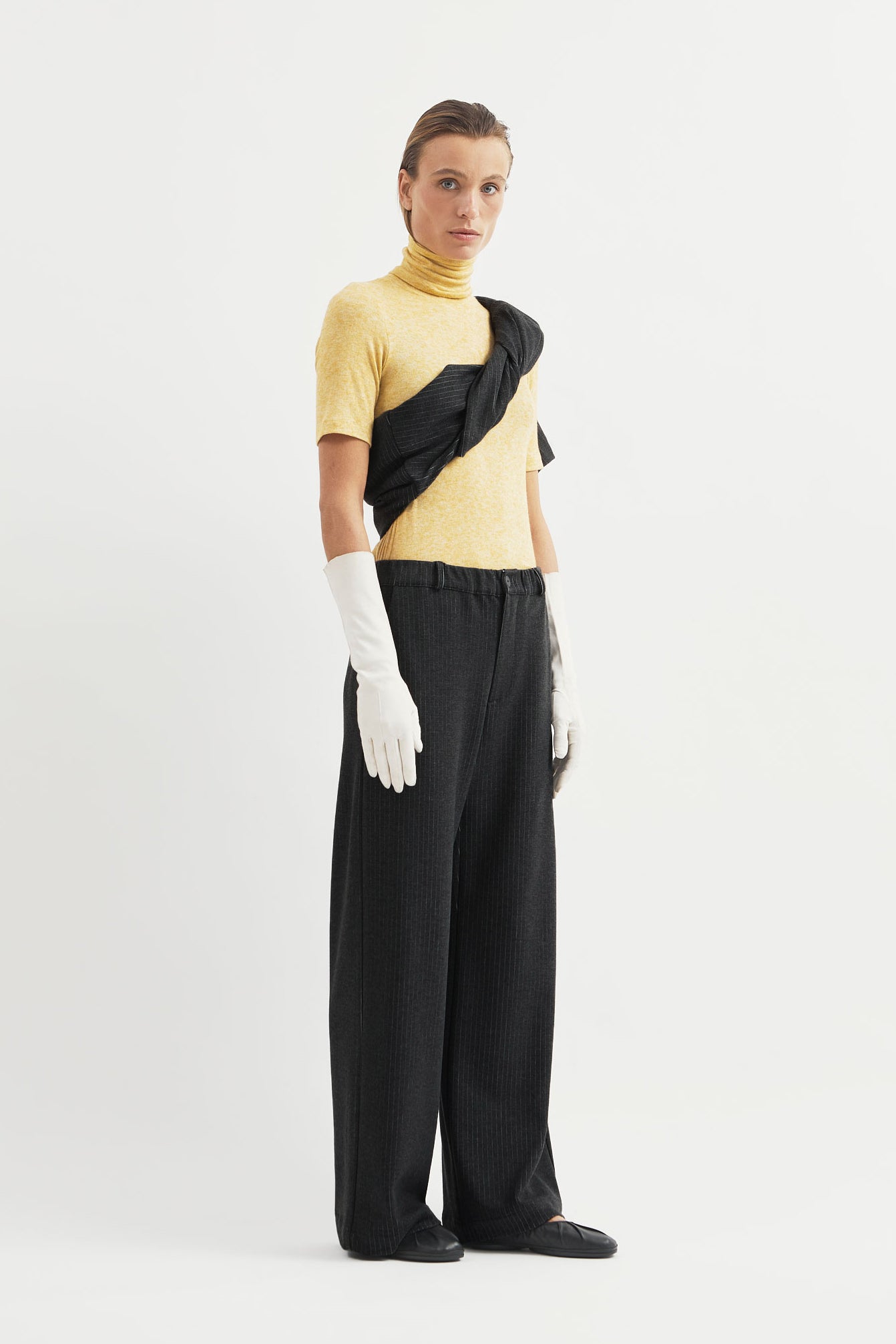 L.14073 - TOMMY PLEAT PANT - Black Stripe