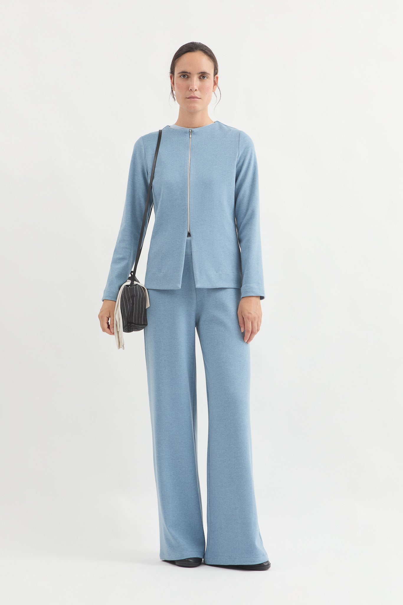 L.14082 - CHICAGO SILHOUETTE TOP - Blue